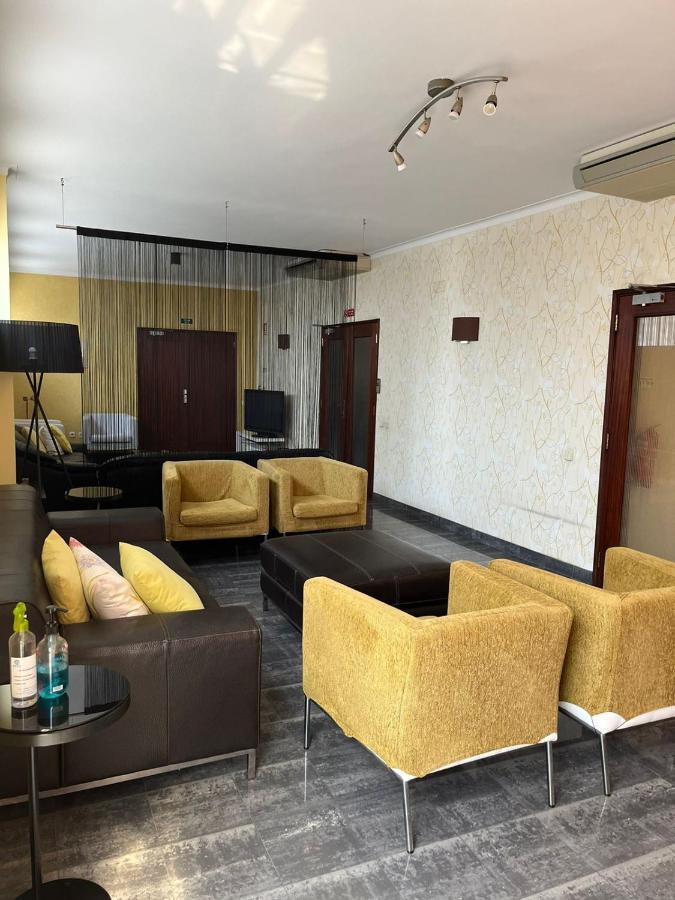 Casas De Luanda Gh-Alvalade Hotell Exteriör bild